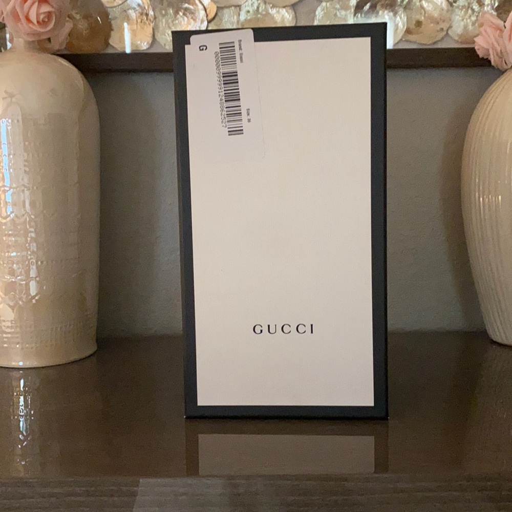 Gucci shoe box